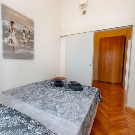 Sweet In The Center Apartman *